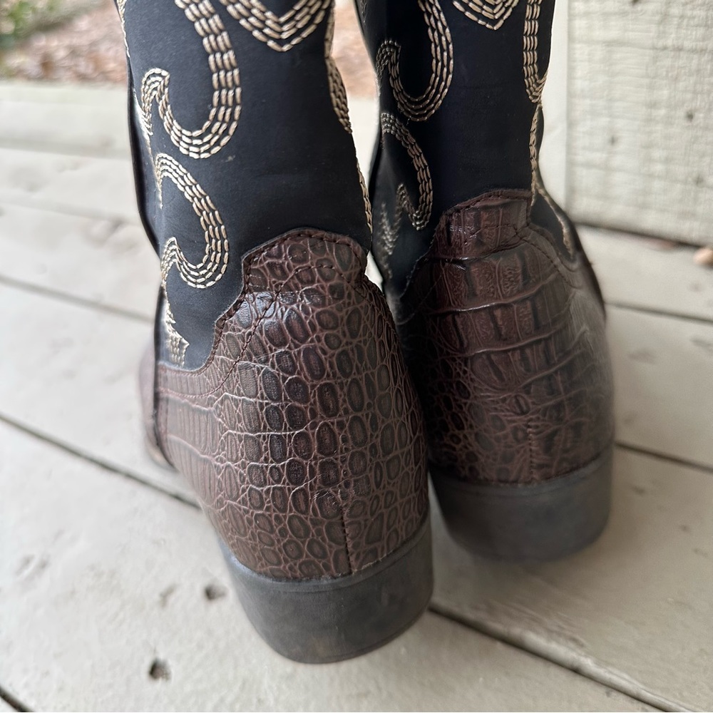 Women’s Rodeo Ropers Cowboy Boots - Picture 2 of 6